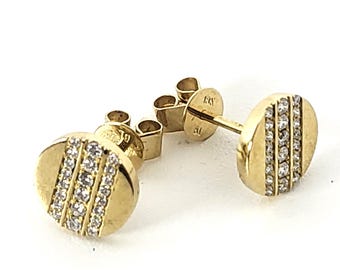 18K Yellow Gold Diamond Earrings – 0.19 Ct, Elegant Circular Studs