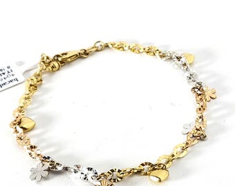 Elegant Tri-Color Gold Chain Bracelet with Flower and Heart Charms – 18K Solid Gold – Dainty & Feminine Jewelry