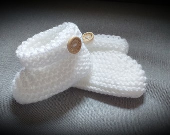 Lovely pair of hand knitted baby booties in a choice of colours and sizes