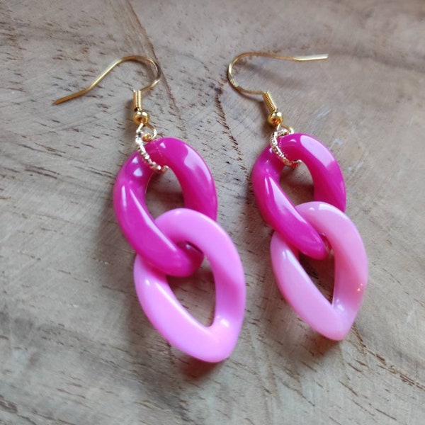 Boucles d'oreilles en acier inoxydable avec maillons chaine en acrylique colorés 'Chain Colors Earrings'