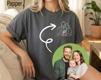 Camiseta minimalista con dibujo lineal familiar, camiseta para mamá, papá y bebé, camiseta personalizada con retrato familiar, regalo para padres primerizos, camiseta con diseño lineal sencillo.