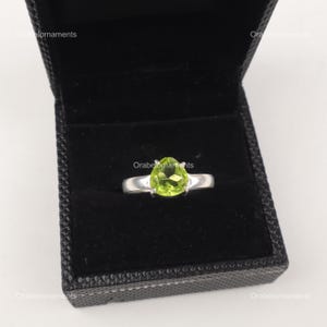 Handcrafted Natural Peridot Ring, Green Gemstone Ring, Statement Ring, 925 Sterling Silver Jewelry, Wedding Anniversary Gift, Ring For Bride