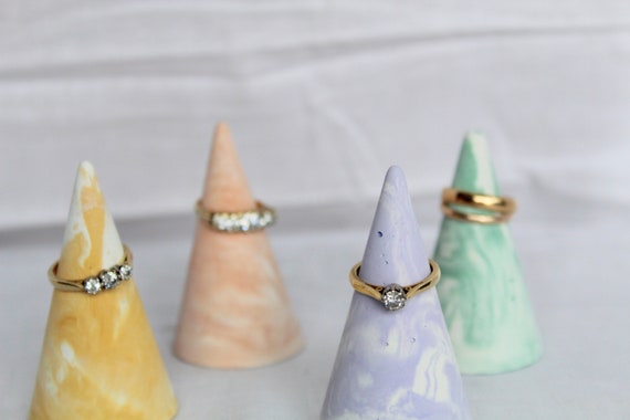 Concrete jewellery stand deals