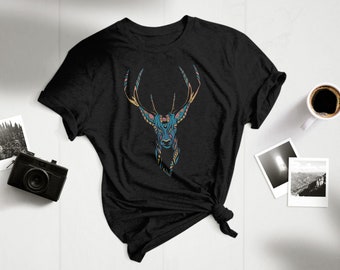 T-shirt with deer for men and women, shirt with stylish deer head with antlers, trippy deer shirt