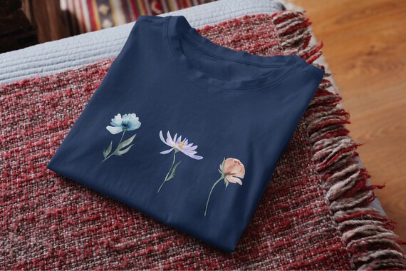 Organic Cotton T-shirt Three Flowers, Sustainably and Fairly 