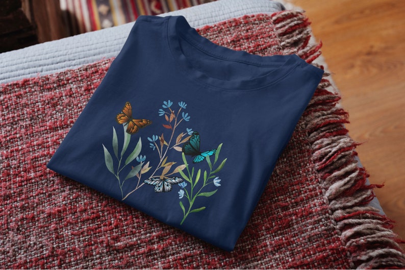 Bio Baumwoll T-Shirt für Damen, Organic Shirt Blumen und Schmetterlinge Bild 1