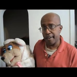 Vidéo personnalisée par David Liebe Hart (Tim & Eric/Adult Swim)