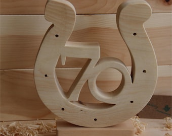 Horseshoe 21 cm made of Swiss pine wood, with the number 70, lucky charm, anniversary gift, birthday gift also personalized.