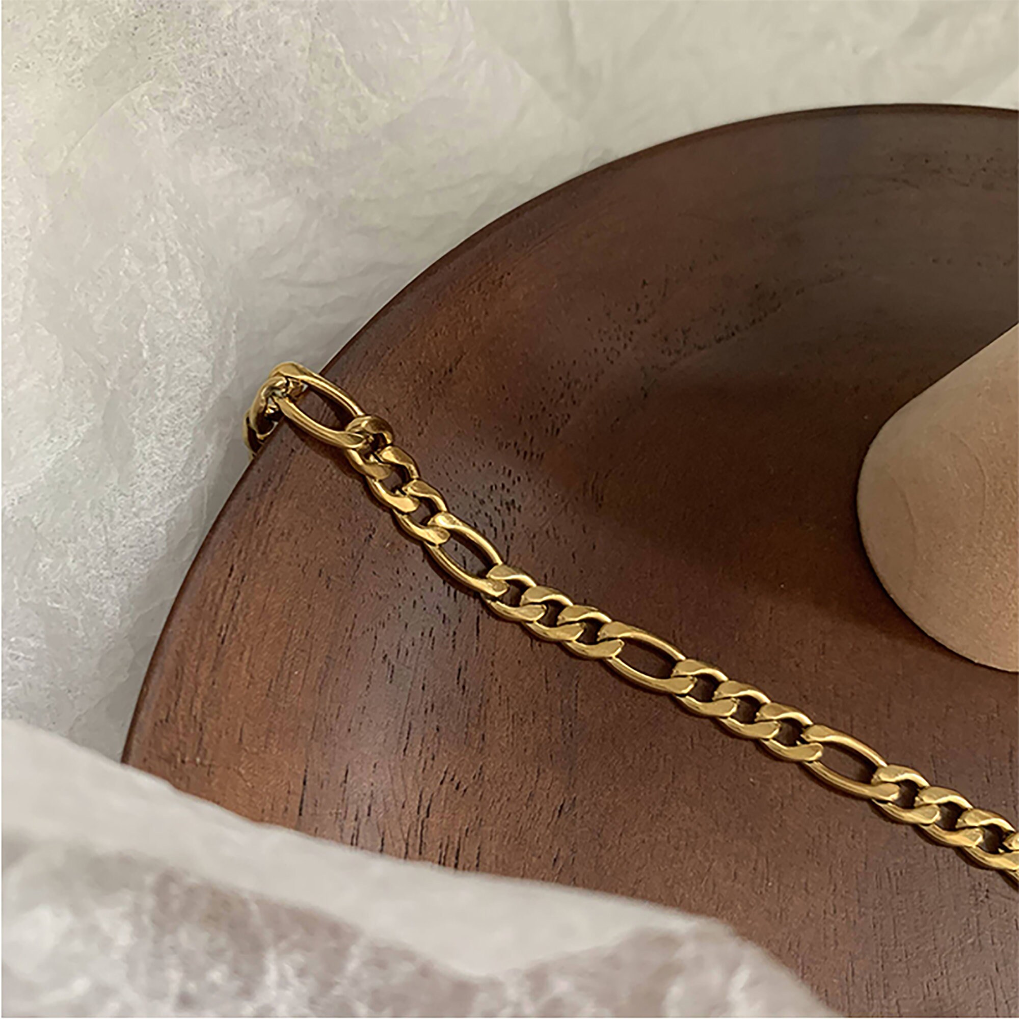 engraved gold anklet