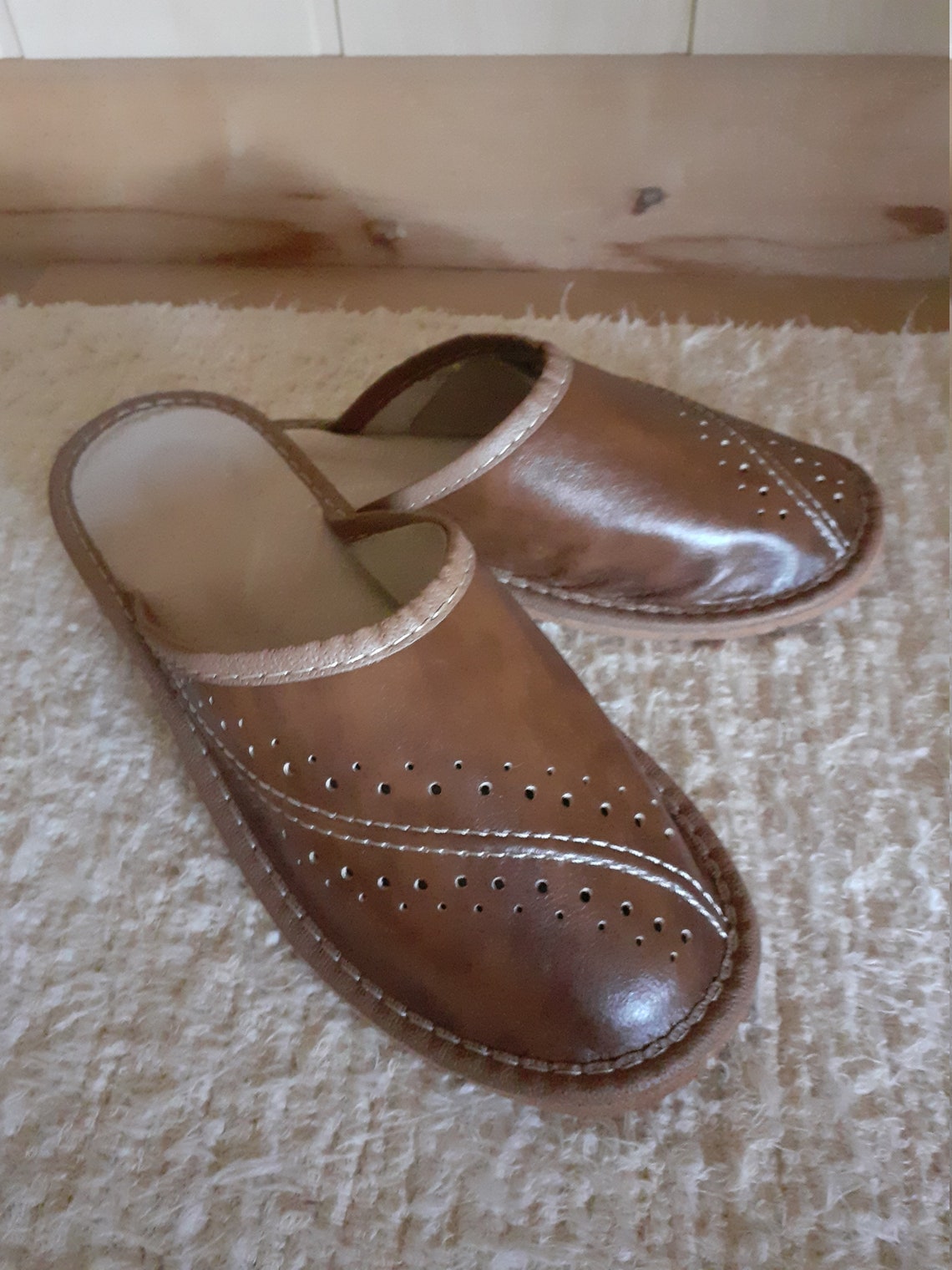 polish wool slippers