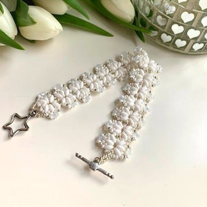 Bridal white lotus bracelet