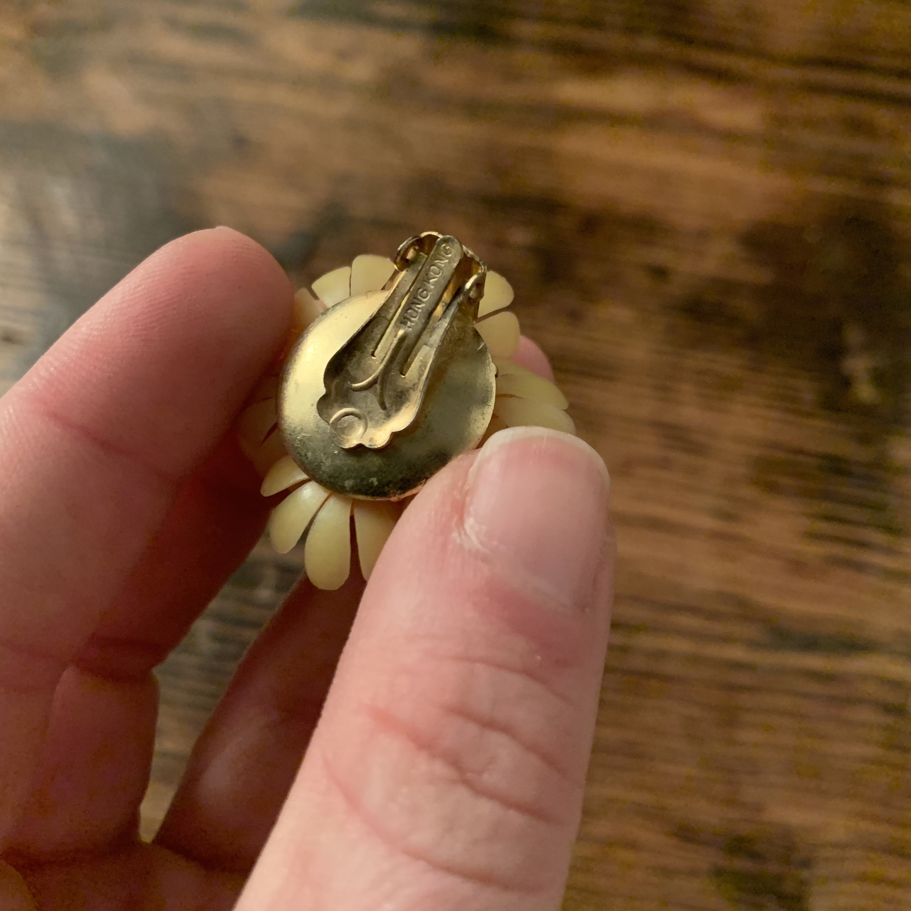 Vintage Plastic Floral Clip On Earrings Etsy