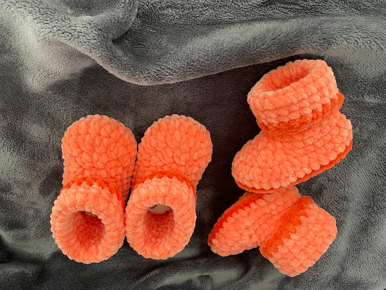 Baby Booties Crochet Pattern PDF, Video Tutorial, Crochet Baby Shoes, baby shower idea, 0-12 Months image 8