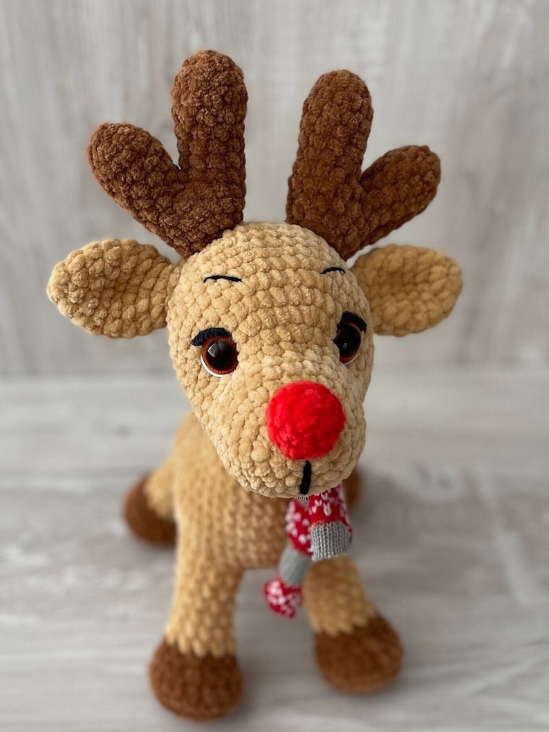 Crochet reindeer WRITTEN PATTERN, crochet reindeer PDF, Christmas decoration, christmas reindeer, the reindeer Rudolf, crochet reindeer image 4