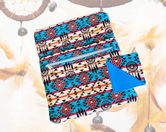 Dreamcatcher Handmade Quilted Large Book Sleeve, Dual Pockets, Corner Bookmark, Top Zipper: iPad Cover
