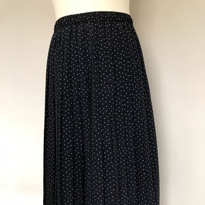 Navy polka dot skirt new arrivals uk