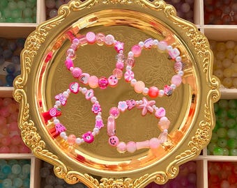 Pulsera de cuentas de sirena rosa del océano: joyería elástica hecha a mano