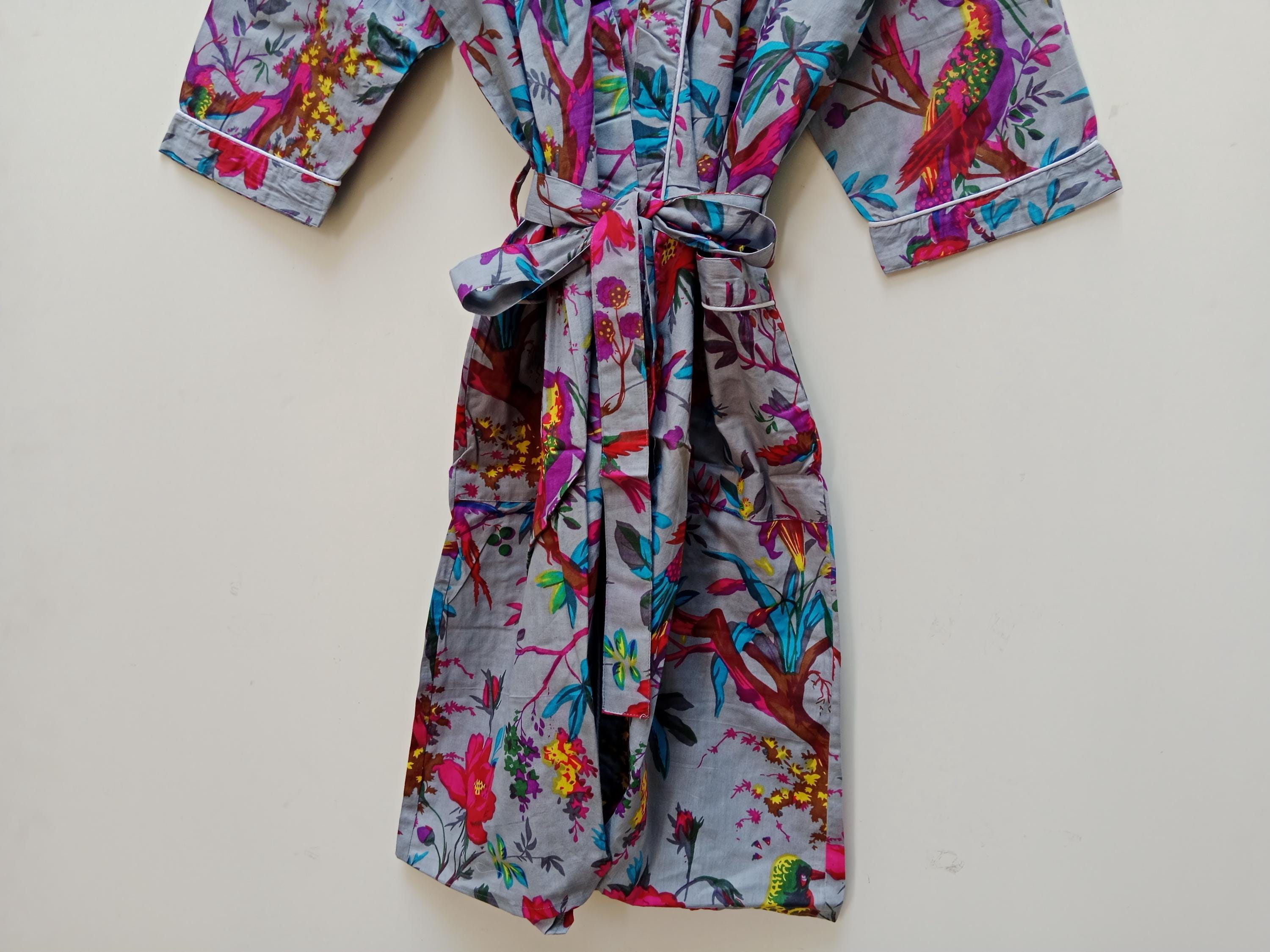 cotton floral dressing gown 1940-1941 Floral Seersucker Cotton Dressing Gown