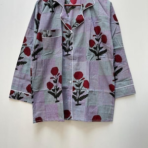 Camicia in cotone con stampa floreale per donna