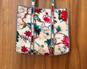 Bolso tote de terciopelo con estampado floral: bolso Jhola acolchado de estilo étnico