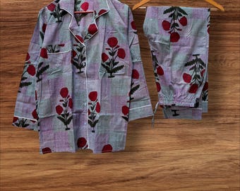 Handmade Indian Cotton Pajama Set: Floral Print Women's Sleepwear