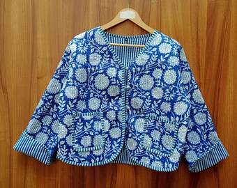 Giacca trapuntata in cotone con stampa floreale: cappotto boho stampato a mano