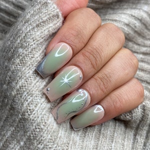 Sage Auora Press On Nails