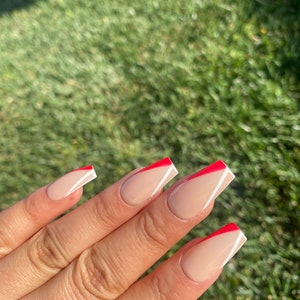 Red and White V-Tip Press On Nails image 3