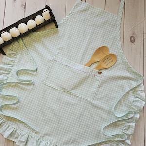 Mint Gingham Vintage Apron with Ruffle, Full Apron, Vintage Apron, Retro Style Apron, Cooking Apron, Grandma Apron, Retro Apron with Pocket