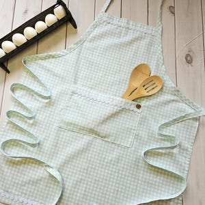 Mint Gingham Full Apron, Apron for Women, Full Apron, Vintage Apron, Hostess Gift, Cooking Apron, Retro Apron