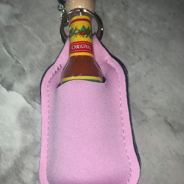 Mini Cholula Hot Sauce Keychain / Mini Cholula Hot Sauce Bottle / Keychain / Hot Sauce