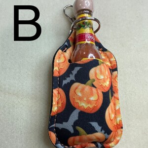  Porter Trail GENUINE LEATHER HOT SAUCE KEYCHAIN Includes a .75  oz Cholula Hot Sauce Bottle - Portable Hot Sauce for On the Go or Travel -  Mini Hot Sauce Holder