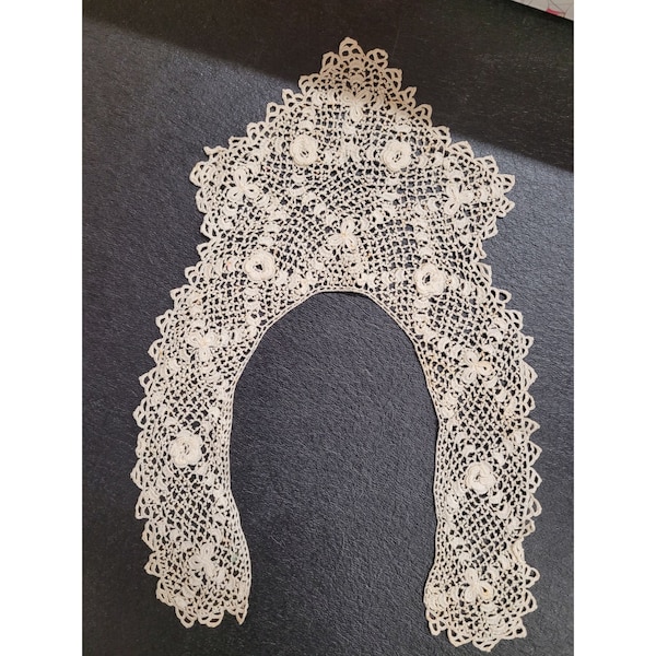 Antique Irish Crochet Lace Very Fine Collar