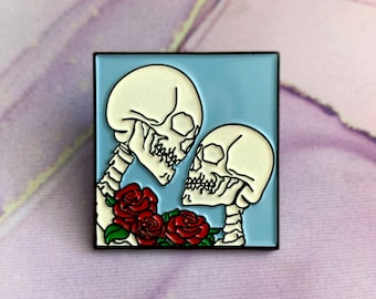 Glow In The Dark Skull Couple Custom Enamel Pin - 1.25 Roses Specialty Pin