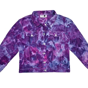 Handgefärbte lila Jeansjacke: Liquid Hortensien-Tie-Dye Bild 9