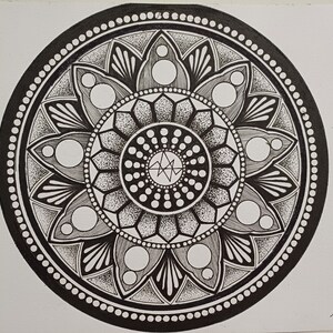 Mandala in bianco e nero