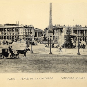 Vintage Concorde Square Paris Photography Lithograph Art Print for Home Decor
