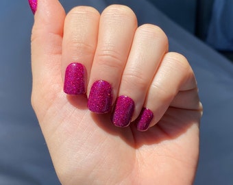 Berry Wine Glitter Christmas Press On Nails | Short Square Reusable Mani