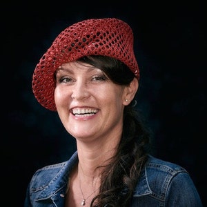 Summerhat in a very special Beret Shape