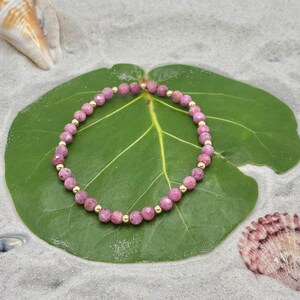 Braccialetto con perline di rubino birmano - Ruby Blossom
