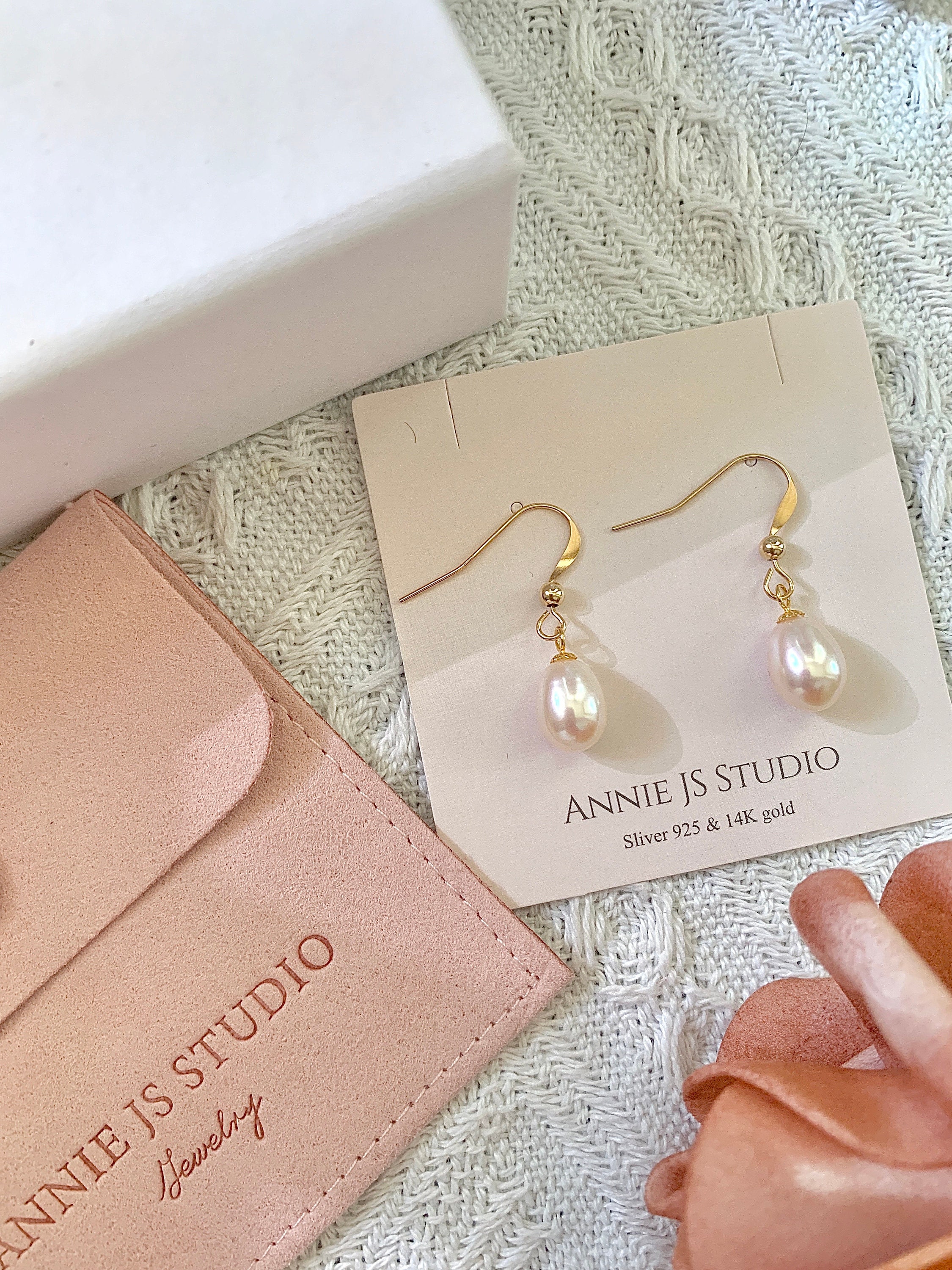 Orecchini di perle a goccia oro, gioielli da sposa, gioielli da sposa, orecchini di perle a goccia, gioielli di perle a goccia da sposa, orecchini di perle da sposa - Italia