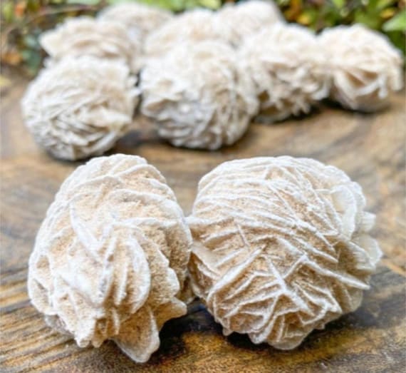 AAA Desert Rose Selenite Buds: Raw Healing Crystals (1-2 inch)