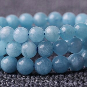 Aquamarine Bracelet - Healing Bracelet 10 mm Round Bead Gemstone Bracelet Stretch Bracelet, Crystal Bracelet, Gift, Protection.