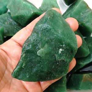 Green Quartz Rough Natural Stones: Choose 1 lb, 2 lbs 5 lbs or 11 lbs Bulk (Raw Green Quartz, Rough Rose Quartz, &#39;A&#39; Grade) Healing Crystals