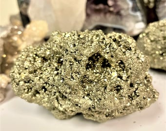 Natural Pyrite Stone - Grade AAA - LARGE Pyrite Crystal Stone, Pyrite Stone, Pyrite Bulk Lot, Healing Stone, Pyrite Iron  Crystals