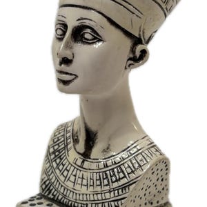 Ancient Egyptian Painted Queen Nefertiti Bust Small Figure