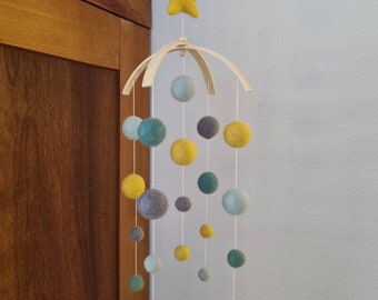 Mobile made of felt balls, felt mobile, mobile, mobile 3, 26, 27, 38