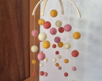 Mobile made of felt balls, felt mobile, mobile, 25713