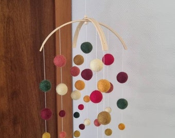 Baby mobile, Felt ball mobile, Felt mobile, Mobile 24578933