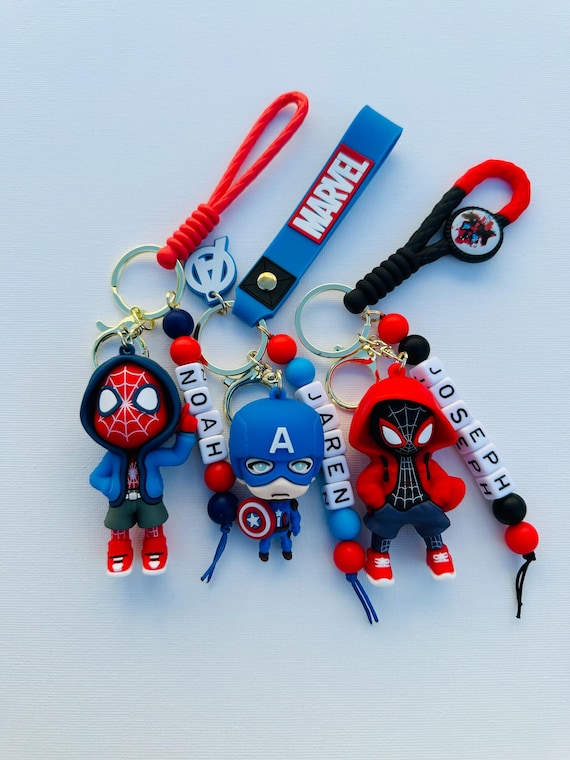 Spider-Man keychain w/name /Capitan America /Marvel keychain w/name /Pendant keychain /Backpack Keychain /Gift keychain...